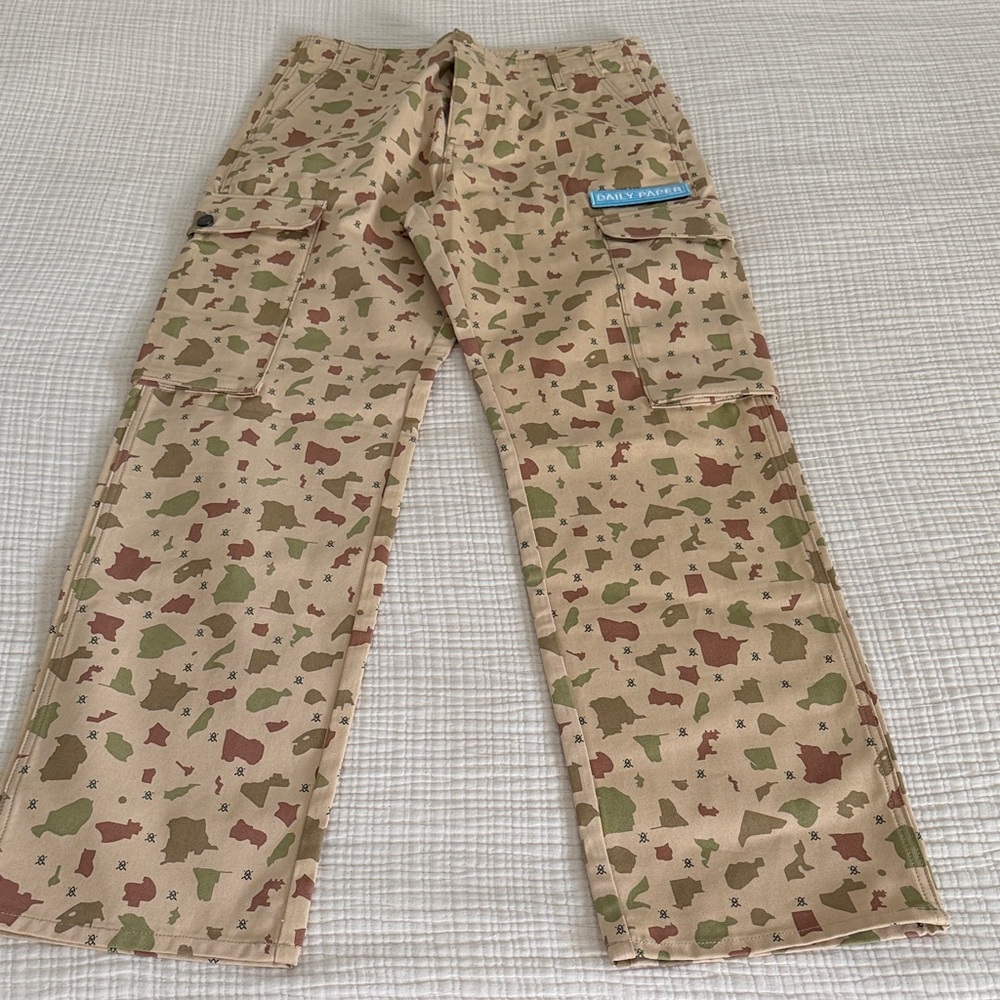 Daily Paper Men's Tan and Green Cargo Pants